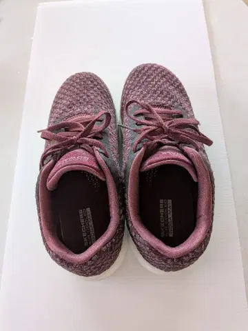 Skechers 퍼플 스니커즈
