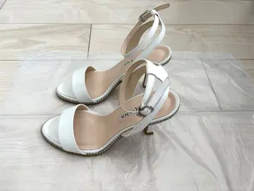 다이애나 스트랩 샌들