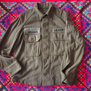 군용 아우터 셔츠 와펜 부착 군막