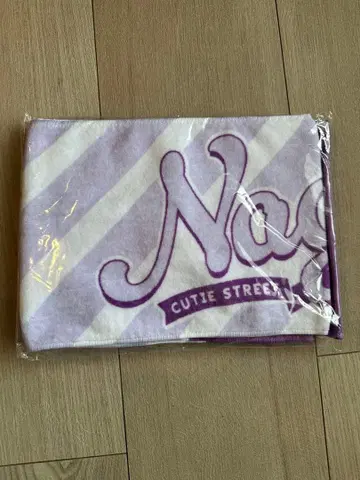 CUTIE STREET 마나베 나기사 머플러 타월