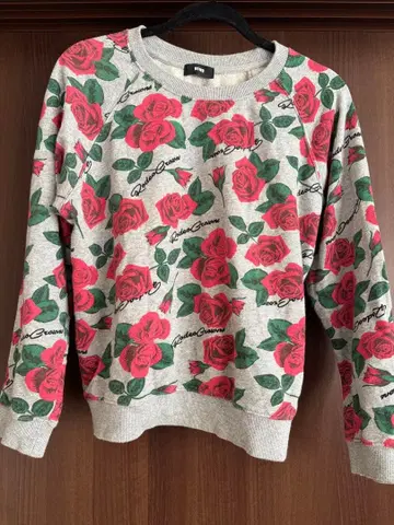 RODEO CROWNS 셋업 장미 패턴