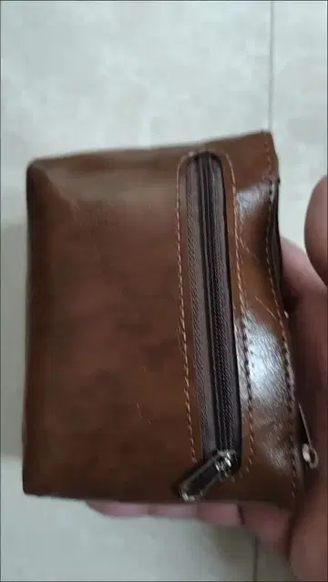 브라운 가죽 코인 케이스