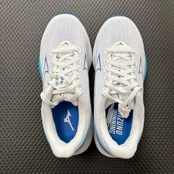 미즈노 웨이브 라이더 28 러닝화