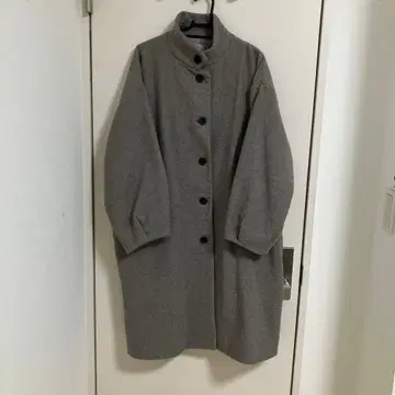 사만사 모스모스 베이지 버튼 달린 롱 코트