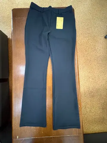 블랙 슬림핏 슬랙스