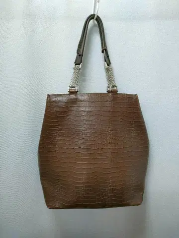 아티산 가죽 토트백 엠보