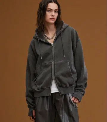 soerte 차콜 그레이 짧은 기장 풀 집업 후드티 사이즈 2