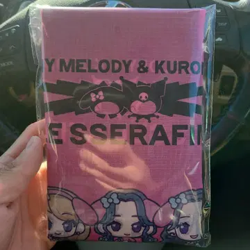 LE SSERAFIM 훼미리마트 한정판 마이멜로디 x 쿠로미 에코백