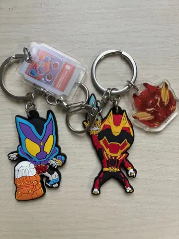 가면라이더 가브&고쥬우쟈 여름 영화 2025 특전 키링