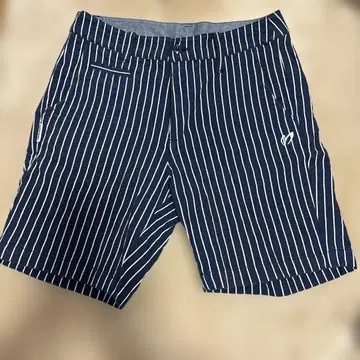 마스터 에디션 네이비 스트라이프 숏팬츠