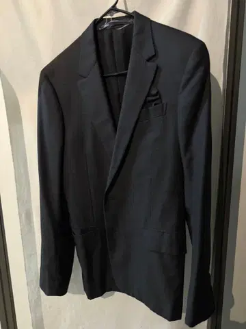 크리스아쉬 다크 그레이 테일러드 자켓