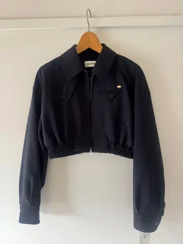 [ 새상품 ] LILY BLOWN 크롭 블루종 24SS