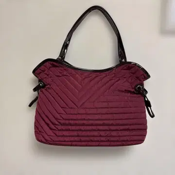 버건디 퀼팅 토트백