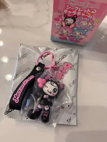 메조피아노 시크릿 캐릭터 참 데비리