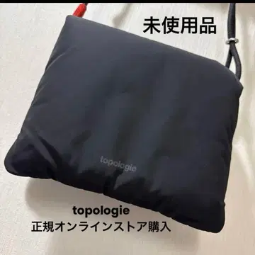 topologie 블랙 가방만 끈은 별도로 판매하고 있습니다!