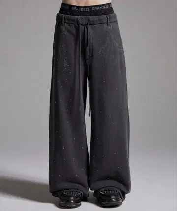 GRANCY 큐빅 디자인 레이어드 스웨트 팬츠 그레이