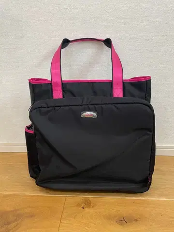 Wilson 라켓백 블랙/핑크