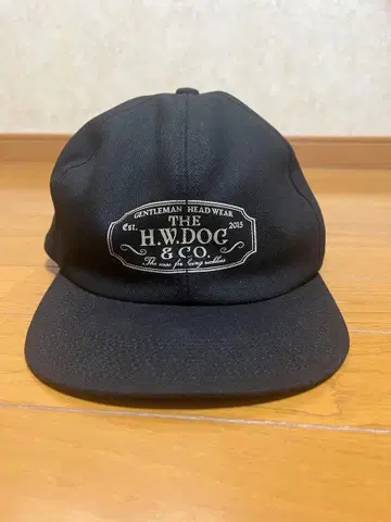 H.W.DOG & CO. 블랙 워크캡