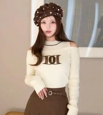 Darich 다리치 레이어드 드라이 로고 니트탑