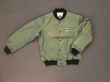 올리브 그린 MA-1 자켓 M 사이즈
