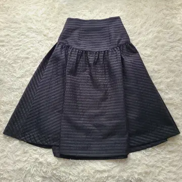 새상품급 현행 보더스 앳 발코니 ICONIC BORDER SKIRT