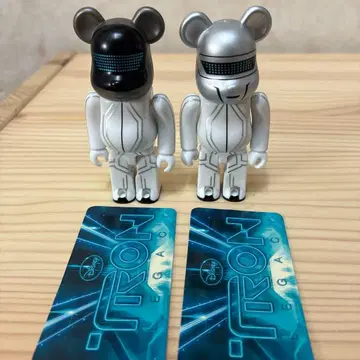 BE@RBRICK 시리즈 21 SF TRON 다프트 펑크