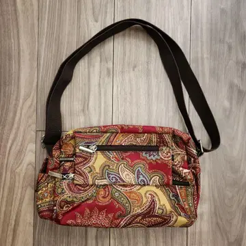 페이즐리 무늬 숄더백