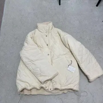 아이보리 퀼팅 자켓 F 사이즈