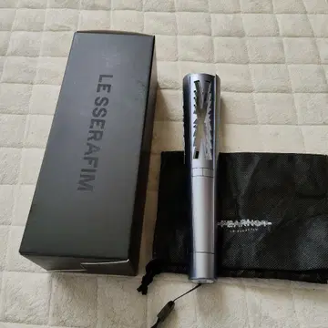 LESSERAFIM 응원봉 실버