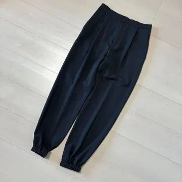 미사용 새상품 유나이티드 애로우즈 팬츠