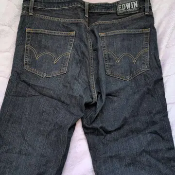 EDWIN 다크 블루 데님 사이즈 35