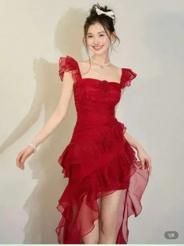 빨간색 프릴 슬리브리스 미니 원피스