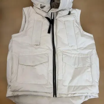 DOUBLE STANDARD 후드 부착 다운 베스트 48