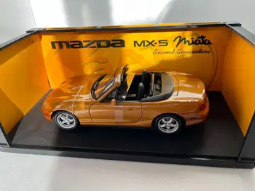 [ 미사용 레어 골드 ] Mazda MX-5 모델카 ( 박스 포함 )