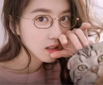 팔각형 메탈 프레임 안경 골드 블랙