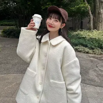 hinari 스탠 칼라 샤기 미들 코트 화이트 택 포함 미개봉 새상품