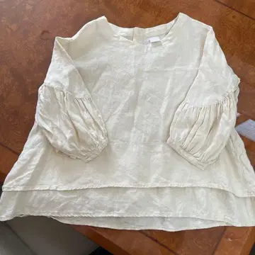 BASCO 린넨 벌룬 슬리브 블라우스