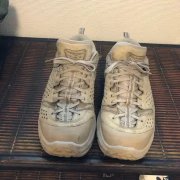 호카 울트라 로우 x EG 베이지 29cm