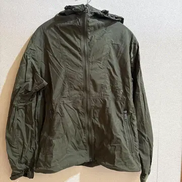 THE NORTH FACE 마운틴 자켓 카키