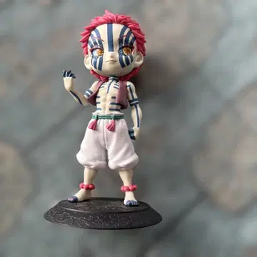 Q posket 귀멸의 칼날 아카자 피규어