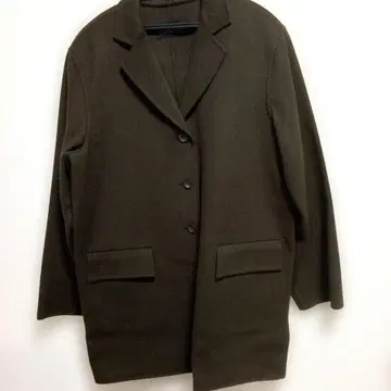 BASILE 28 하프 코트 42 사이즈