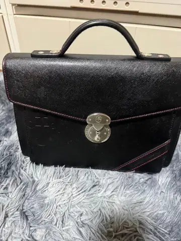 CASTELBAJAC 블랙 플랩식 백