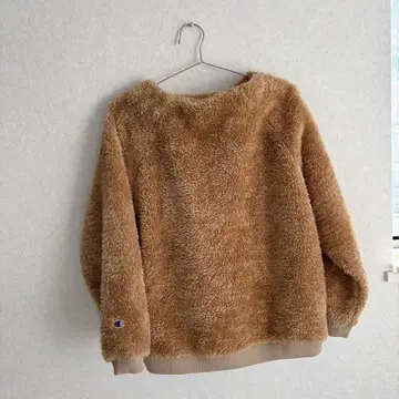 Champion 베이지 플리스 트레이닝복