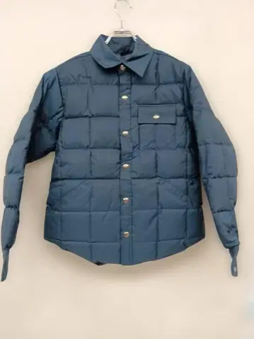 미사용 새상품 크레센트 다운 다운셔츠 S 미국제