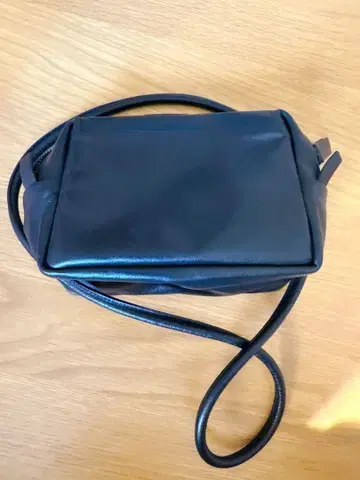 TIDI DAY AND AUGUST 티디 데이 앤드 오거스트