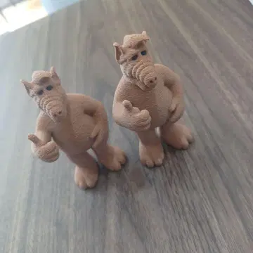 ALF 피규어 2체 세트