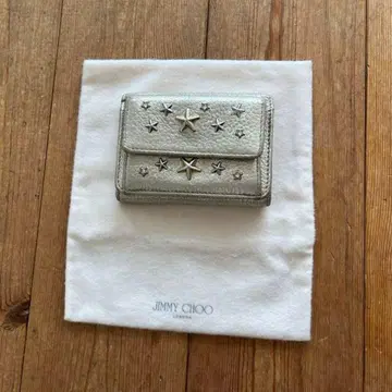JIMMY CHOO 지미추 3단 폴더형 지갑 컴팩트 월렛