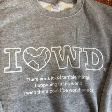 I WD 그레이 맨투맨 M