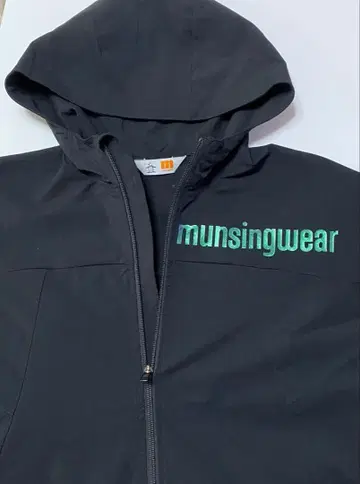 munsingwear 후드 부착 자켓 여성용 블랙