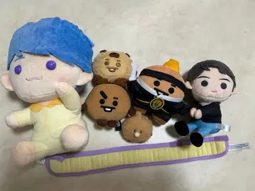 BTS SHOOKY 4개와 SUGA 2체 세트